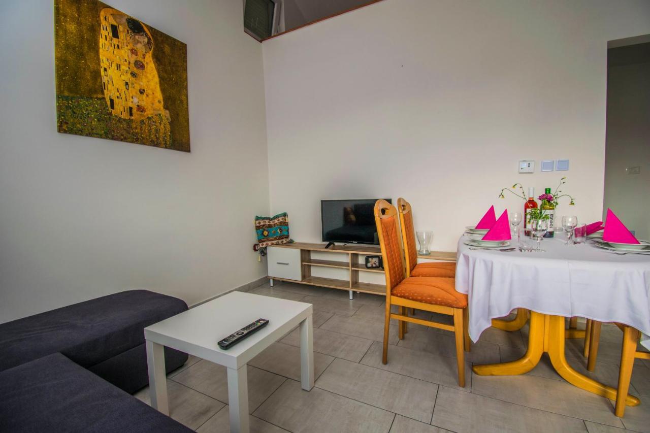 Apartments Relax Near Opatija Exterior foto